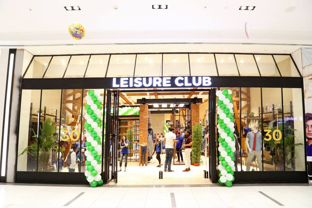 leisure club in packages mall in lahore